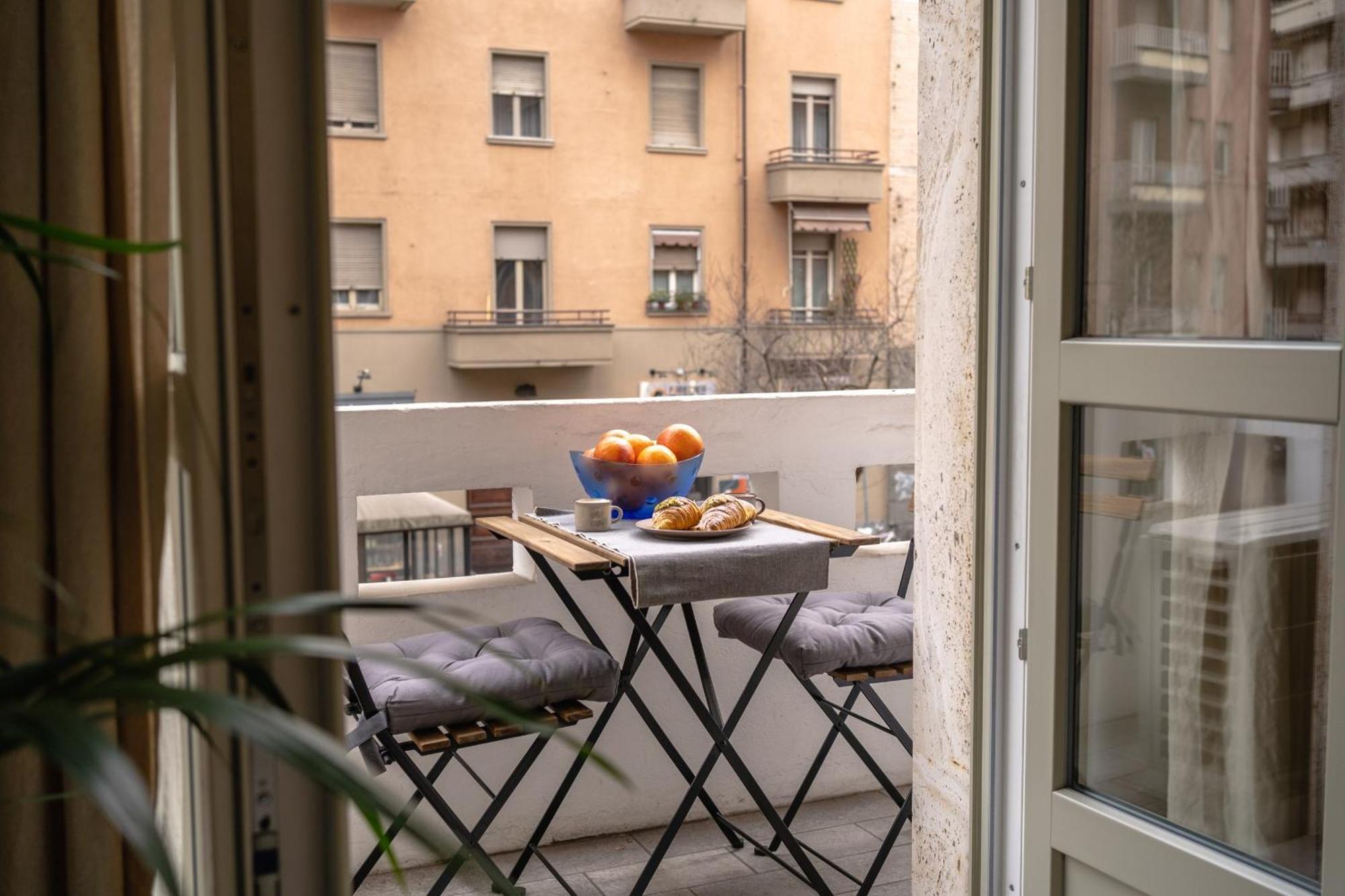 Porta Nuova - Alpitour Free Parking & Netflix Leilighet Torino Eksteriør bilde